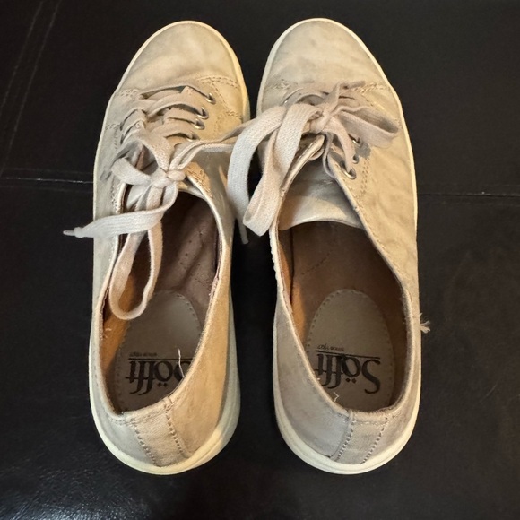 Women's Casual Pearly Tan/beige Sofft Sneakers Sz 6 - Picture 8 of 9